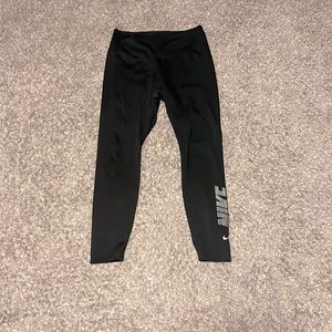 nike women’s leggings